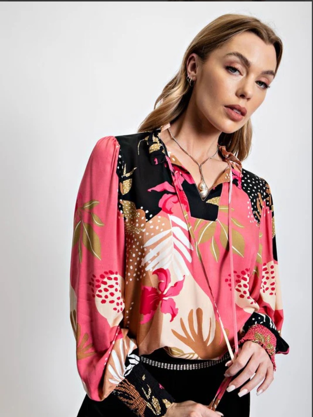 Easel Boho Top